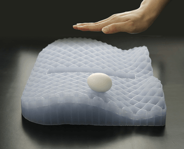 SkJHKGlObbkHRA59A2Vl.gif?w=940&h=940