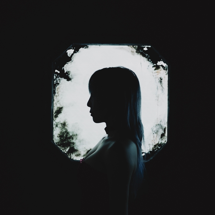 9月12日配信シングル「I am the light」ジャケット