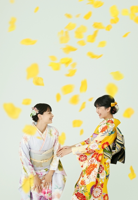 <きものやまと>振袖メインビジュアル3