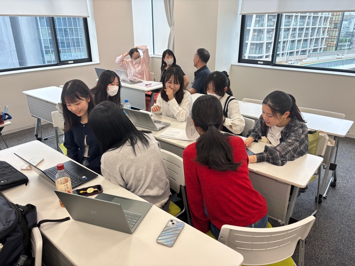 グループ活動の様子②