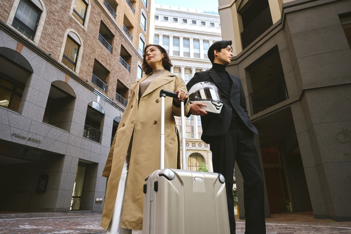 ヘルメットメーカーが創るキャリーケース