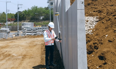 トプコンが観測可能範囲を拡大したGNSS受信機『HiPer XR』を発売