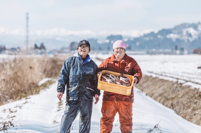 Sy6qzoTqhzS4Wv3ovrss.jpg?w=940&h=940