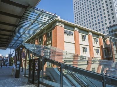 SyJ3kLKDcHeJyS9AUHkq.jpg?w=940&h=940