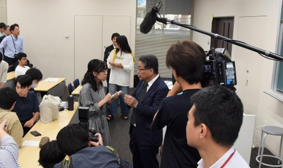 SyPGBfwZp9dMocvL0d1S.jpg?w=940&h=940