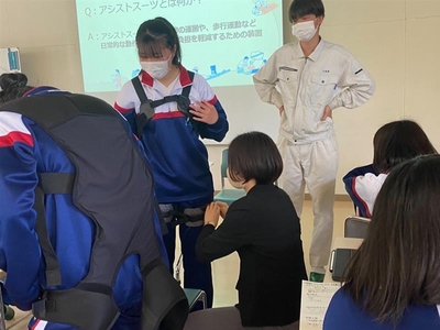 T163Yv8tdGHqvhxdUajq.jpg?w=940&h=940