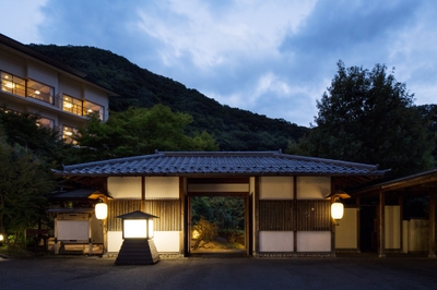 T1F4fgPFro6cyVRTQPAp.jpg?w=940&h=940