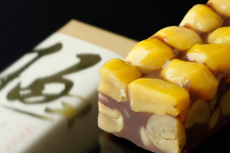 松屋の贅沢秋羊羹「栗蒸し羊羹」「極 栗蒸し羊羹」　 新栗×匠の技の逸品を期間限定発売