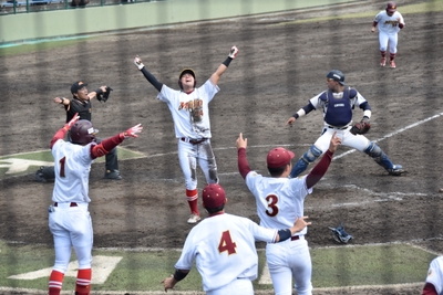 T3GHDAB5u0TprK7aoJuJ.jpg?w=940&h=940