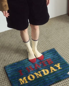 マンデーフットマット