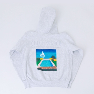 Hooded Sweatshirt ¥17,200 (+tax)