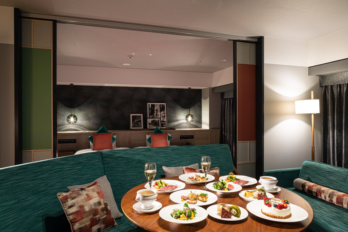 客室でディナーを!本格中華&日本料理のフルコースも 【宿泊者限定】~お部屋deレストラン~