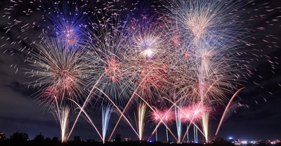 大阪北港マリーナにて、夢洲・世界的博覧会エリアを望む「花火クルーズ」の開催決定！