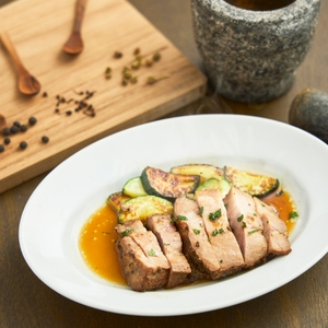 TDQdv3dr482Bm8ERR9wW.jpg?w=940&h=940