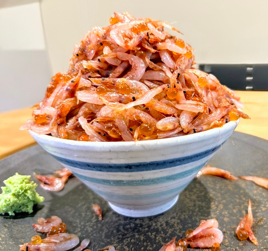 「生桜えびどっさり丼」