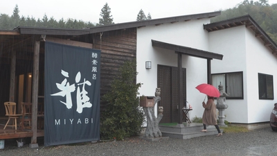 TKgc2wyaKKU1SplbvzGc.jpg?w=940&h=940