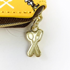 TQ7ylyo9ghuHXPPetzit.jpg?w=940&h=940