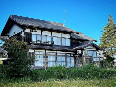 ▲旧今井邸（小栗山集落）—縁和の舞台となる空き家。