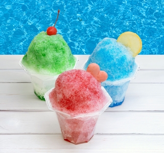 かき氷（メロン、ブルーハワイ、ストロベリー）各500円(税込)