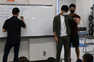 TW083MaKVPdH4eq3EQWk.png?w=940&h=940