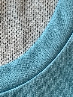 ミルキーブルー生地アップ