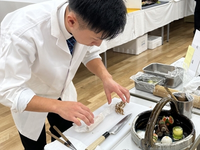 TZUtt7qLudae6zUSbEYU.JPG?w=940&h=940