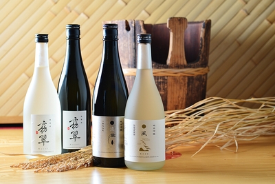 純米吟醸（生・火入れの2種類）