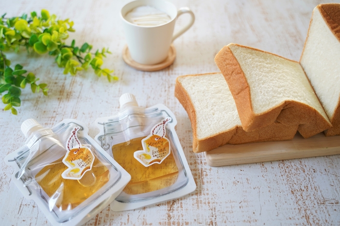 素材にこだわった生食パンだからこそ、蜂蜜もしっかり合わせたい!そんなあなたにぴったりです。