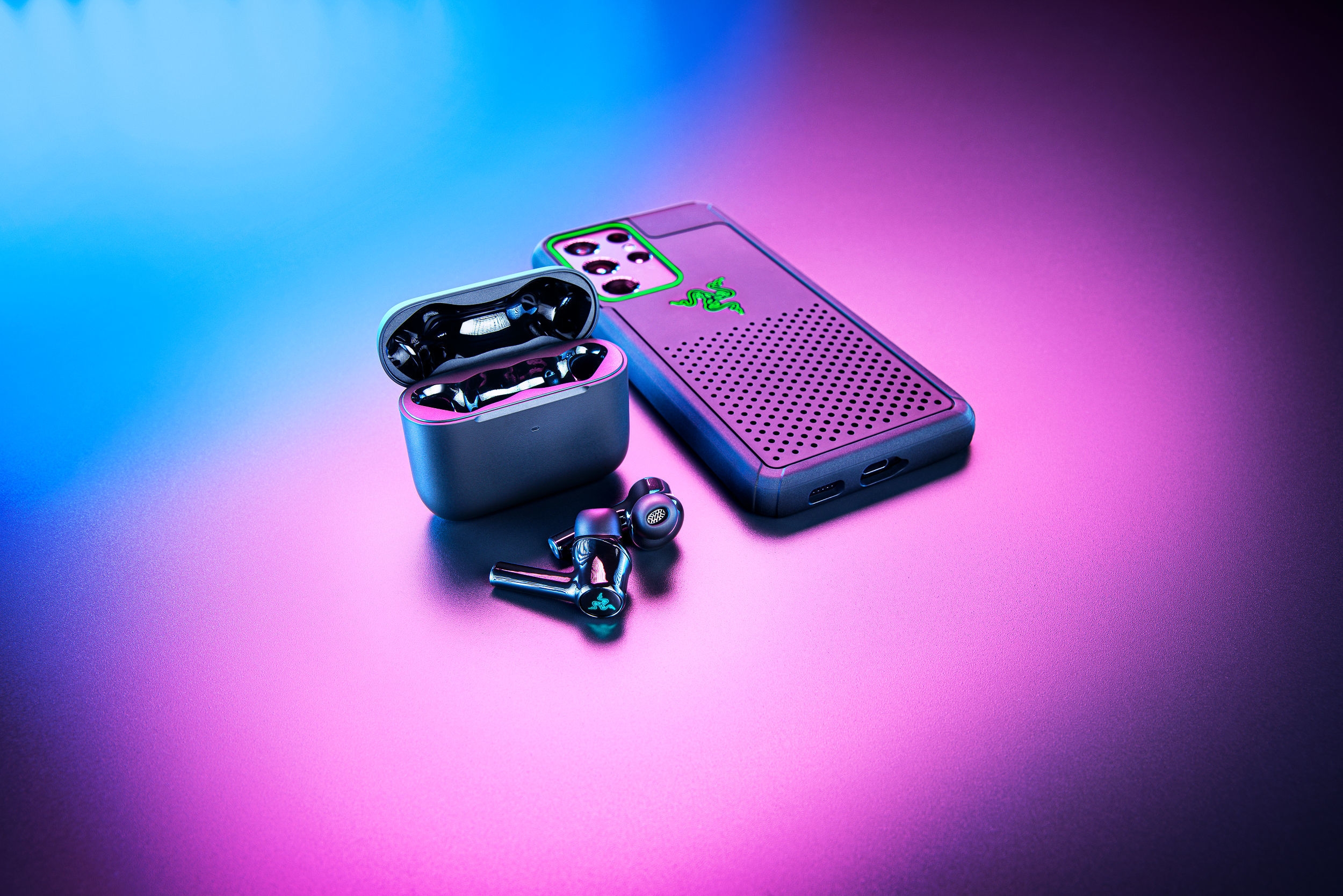 Razer 、Chroma RGB対応の Hammerhead True Wirelessの国内発売を決定