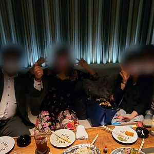 Tgv9nnSF9D0SgCUC983P.jpg?w=940&h=940