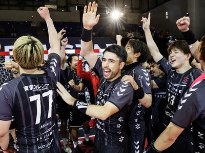 Tk1ZwtxfXBQr0G3NvIGx.jpg?w=940&h=940