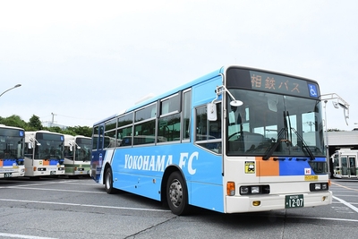相鉄バス×横浜FC ラッピングバス