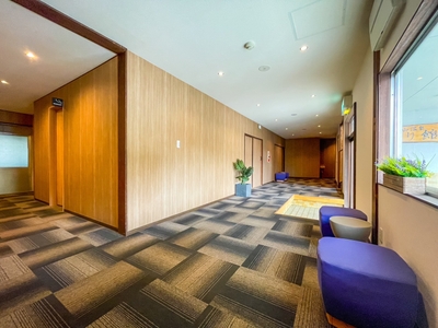 TkqZaisaHBTkmsc4Cb49.jpg?w=940&h=940