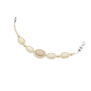 Tq704cVzFAv85v8ktOpx.jpg?w=940&h=940