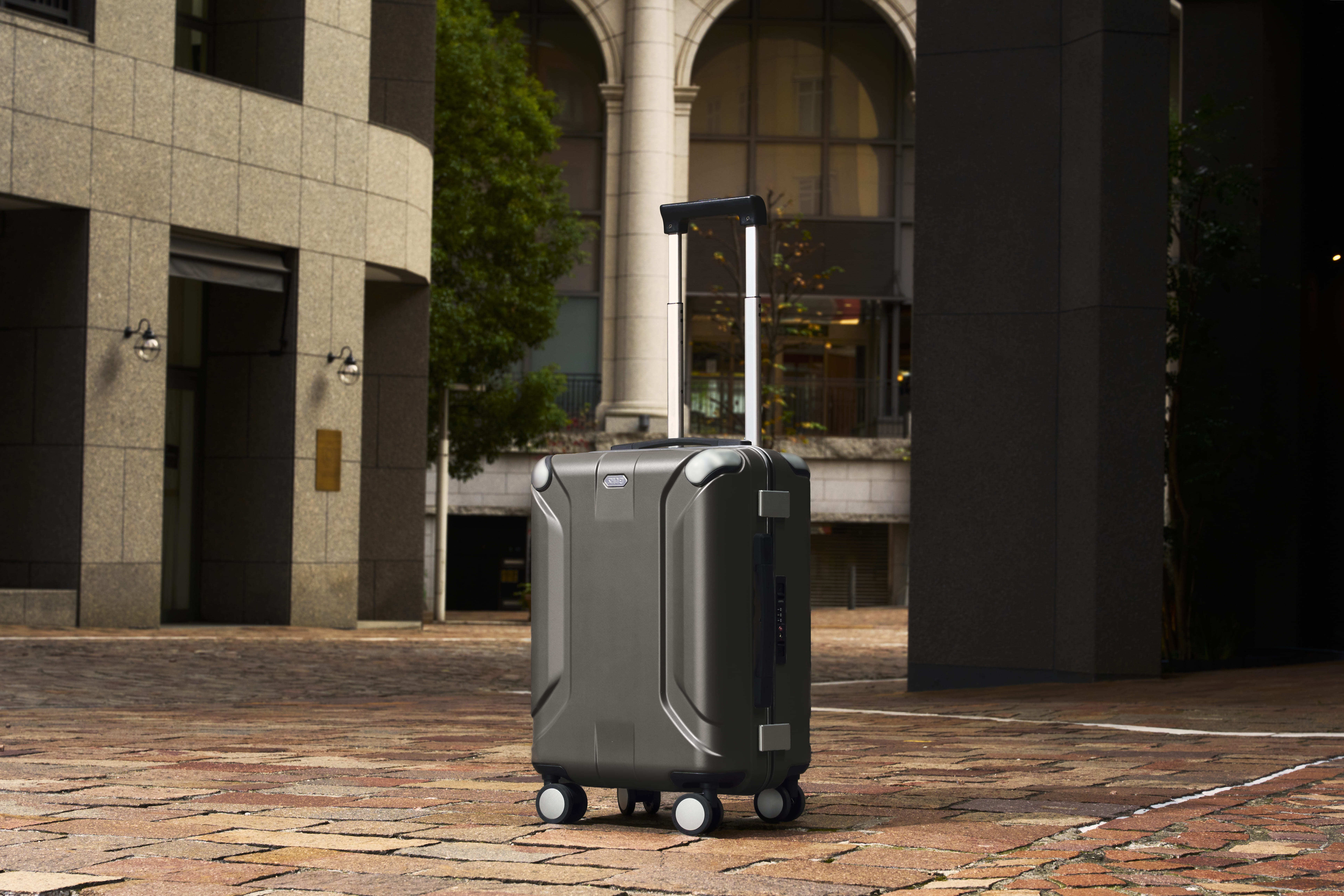 X-CORE チャコールグレー