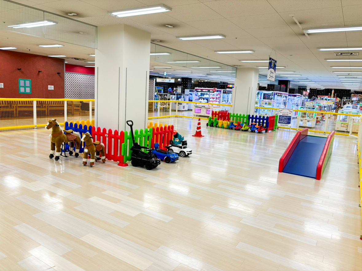 スイングカー等の多彩なカートがラインナップ!