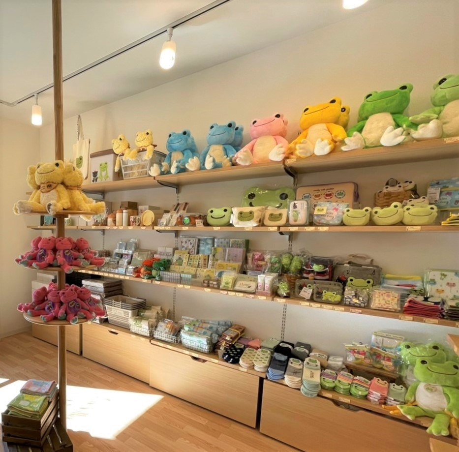 ショップ限定アイテムやスペシャルノベルティーも!