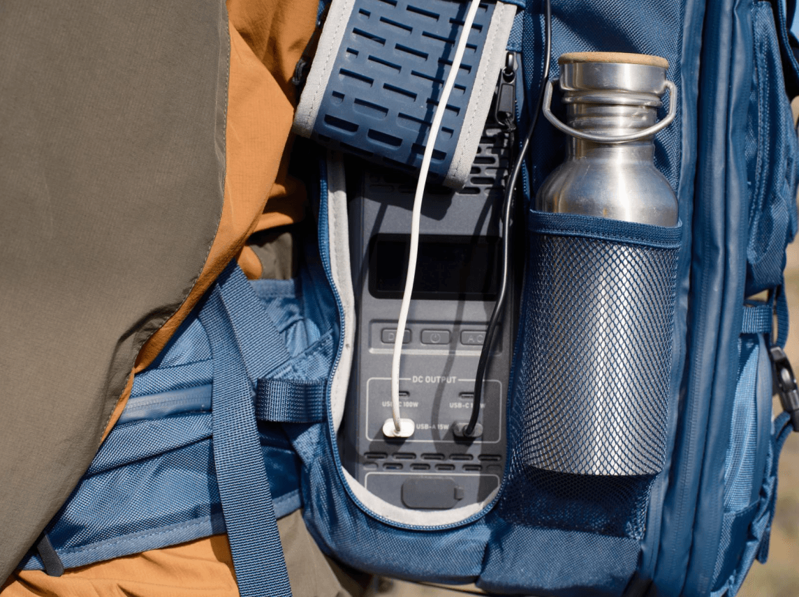 超薄型ポータブル電源がセットになったハンズフリー