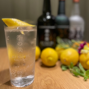 TzJJ2cYt7XAFLI8jDSVF.jpg?w=940&h=940