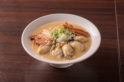 裏メニュー牡蠣白湯らーめん｜販売価格：1,900円（税込）
