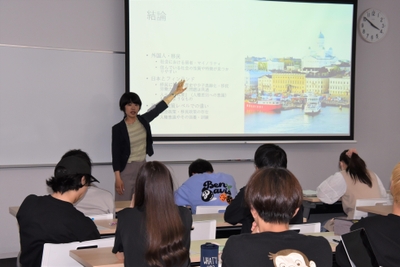 U2GZ0ygUs5NR4KkgQMm9.jpg?w=940&h=940