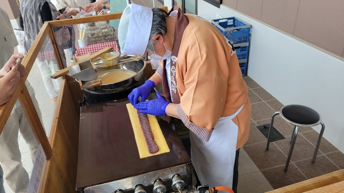 源氏巻きの実演販売