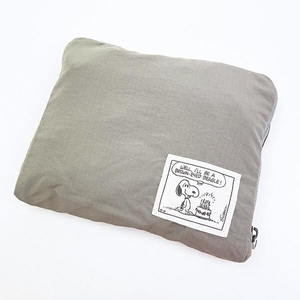 スヌーピーのパッカブルバッグ