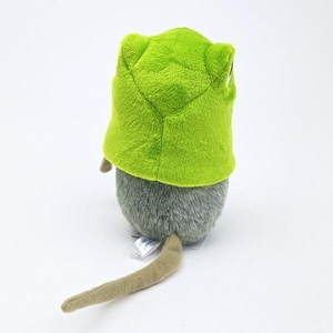 フレデリックのぬいぐるみ