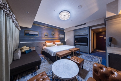 UEC6F0U0gAWfa1rSC6V3.jpg?w=940&h=940