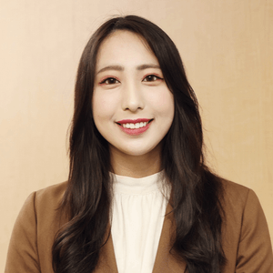 UKpaMn00YeQbxZ5o9lrU.png?w=940&h=940