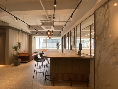 ULhQsWhBmlF9WN6aeVq4.jpg?w=940&h=940