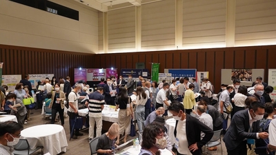 UMbF7a0K7MRhS5h51zYn.jpg?w=940&h=940