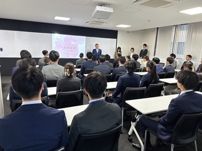 UMpYlcN3dxqctoUcOMcF.jpg?w=940&h=940