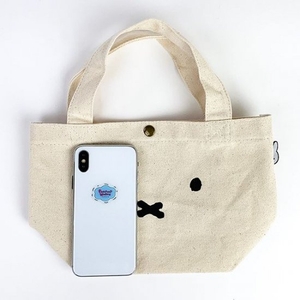 UNqKRHAfZh8PsYMYaNWE.jpg?w=940&h=940